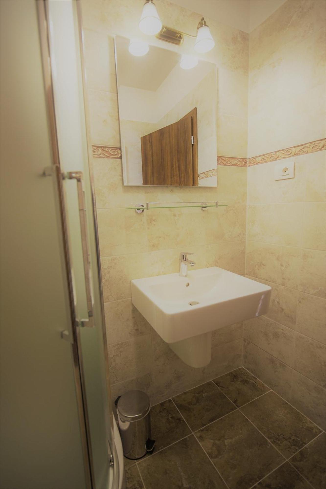 La Curtea Domneasca Hotel Piatra Neamţ Værelse billede