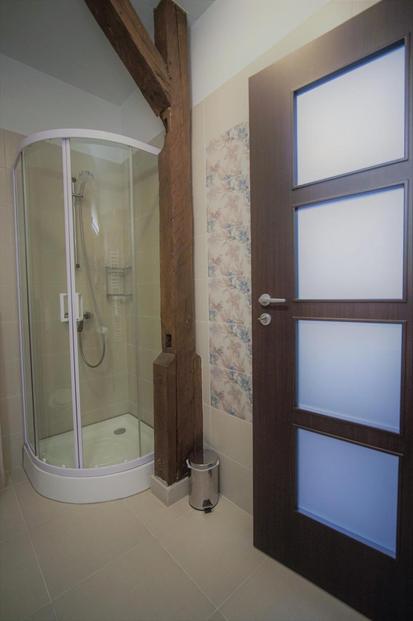 La Curtea Domneasca Hotel Piatra Neamţ Værelse billede